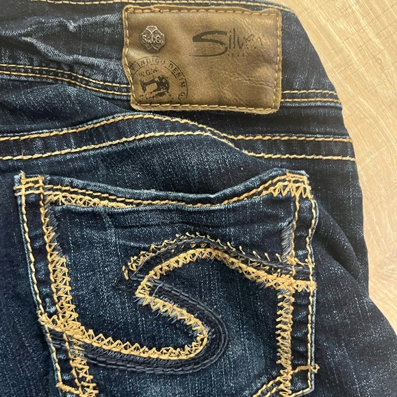 Silver Suki Capri Jeans 29x31 - Picture 4 of 6